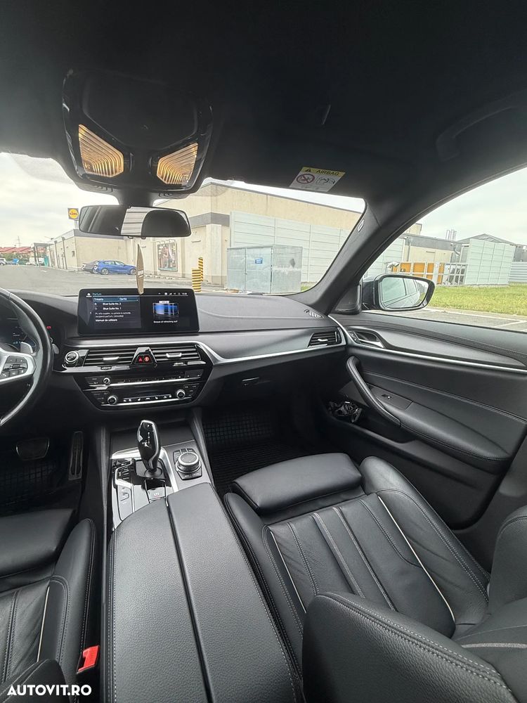 BMW Seria 5 530e xDrive Aut. M Sport Edition - 30