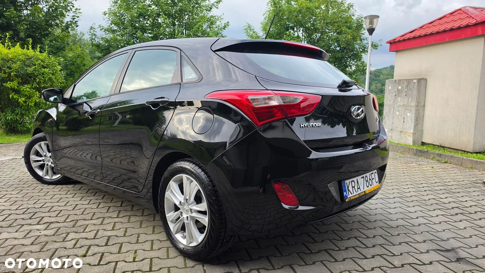 Hyundai i30 1.4 Fifa World Cup Edition - 31