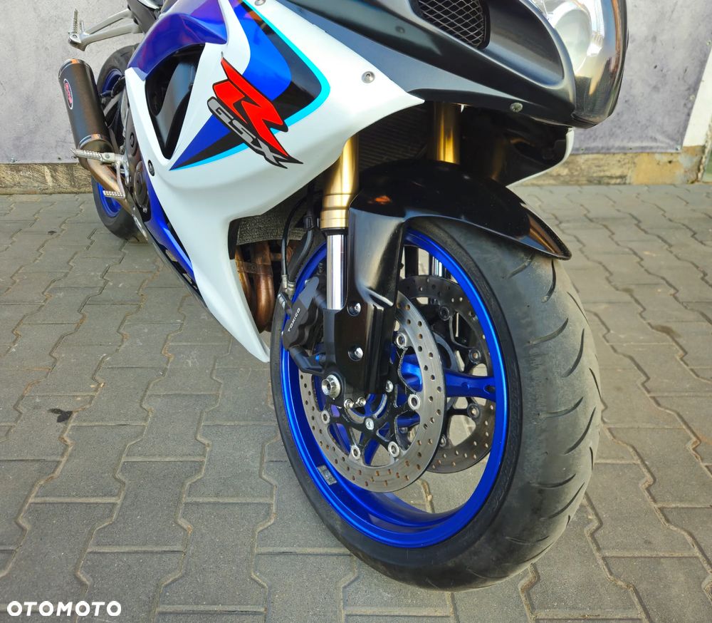 Suzuki GSX-R - 28