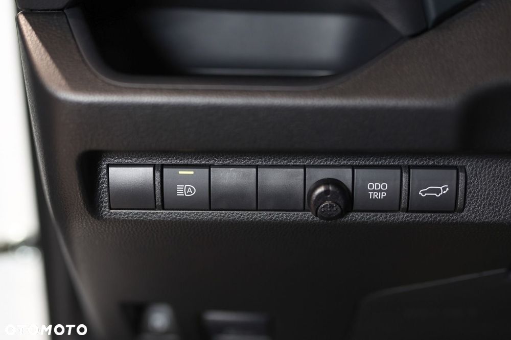 Toyota RAV4 - 14