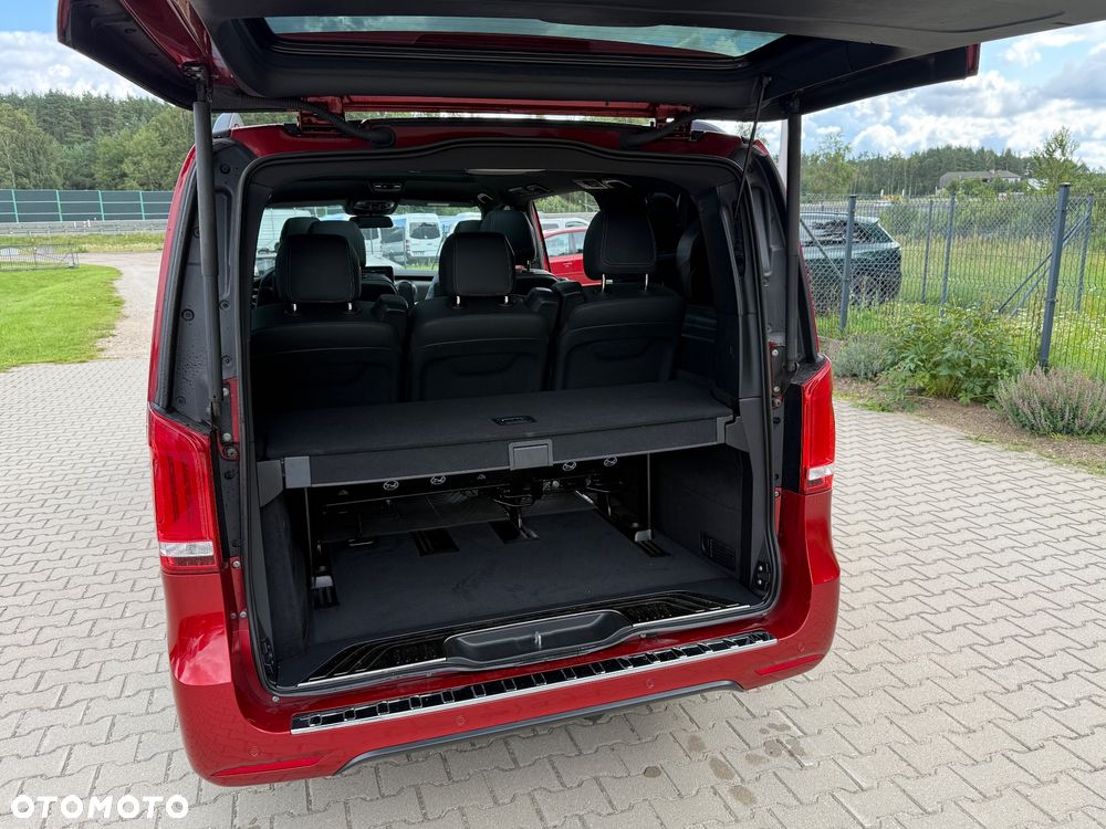 Mercedes-Benz Klasa V 300 d 4-Matic Avantgarde 9G-Tronic (d³ugi) - 18