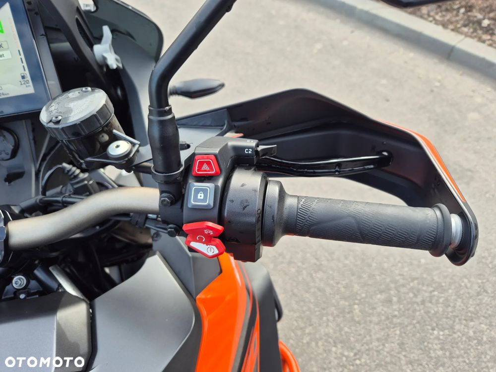 KTM Super Adventure - 30