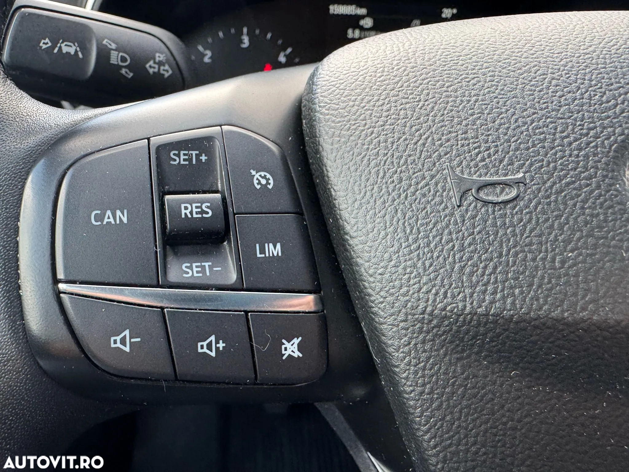 Ford Focus 1.5 EcoBlue Connected - 17
