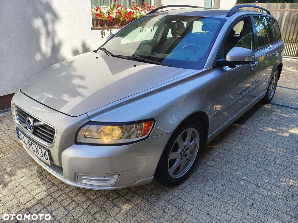 Volvo V50 - 2