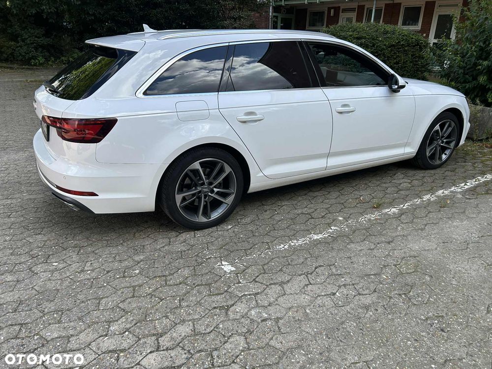 Audi A4 Avant 2.0 TDI S tronic - 4