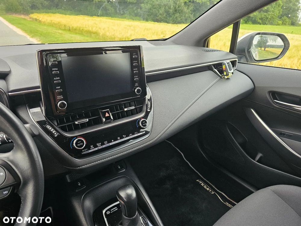 Toyota Corolla - 9