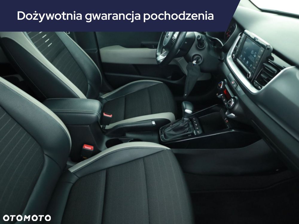 Kia Stonic - 9