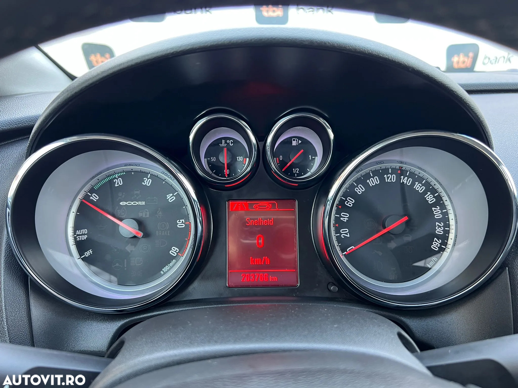 Opel Astra 1.7 CDTI Cosmo - 18