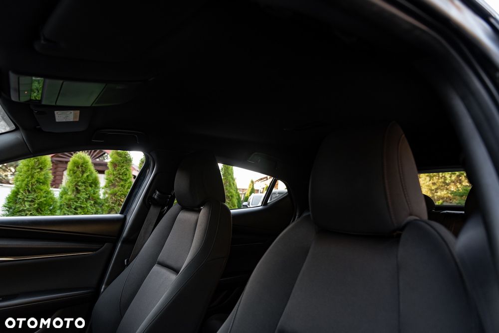 Mazda 3 2.0 mHEV Hikari - 29