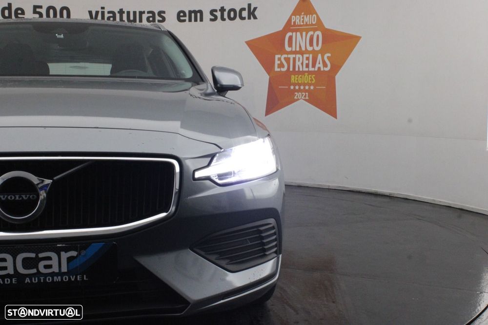 Volvo V60 2.0 T8 AWD TE Momentum - 28