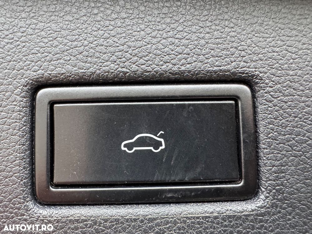 Volkswagen Tiguan 2.0 TDI SCR 4MOTION DSG Highline - 26