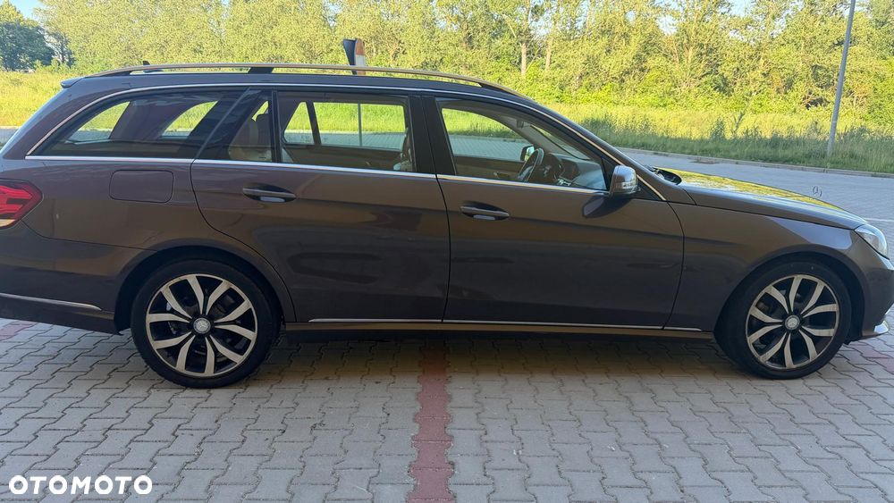 Mercedes-Benz Klasa E 220 BlueTEC 9G-TRONIC Avantgarde - 3