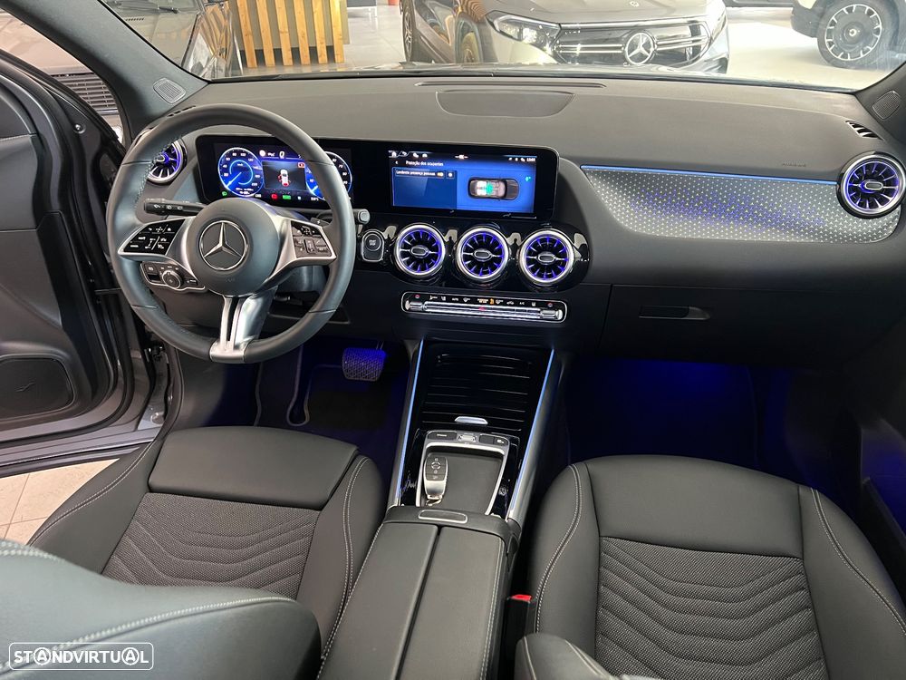 Mercedes-Benz EQA 250+ Progressive - 18