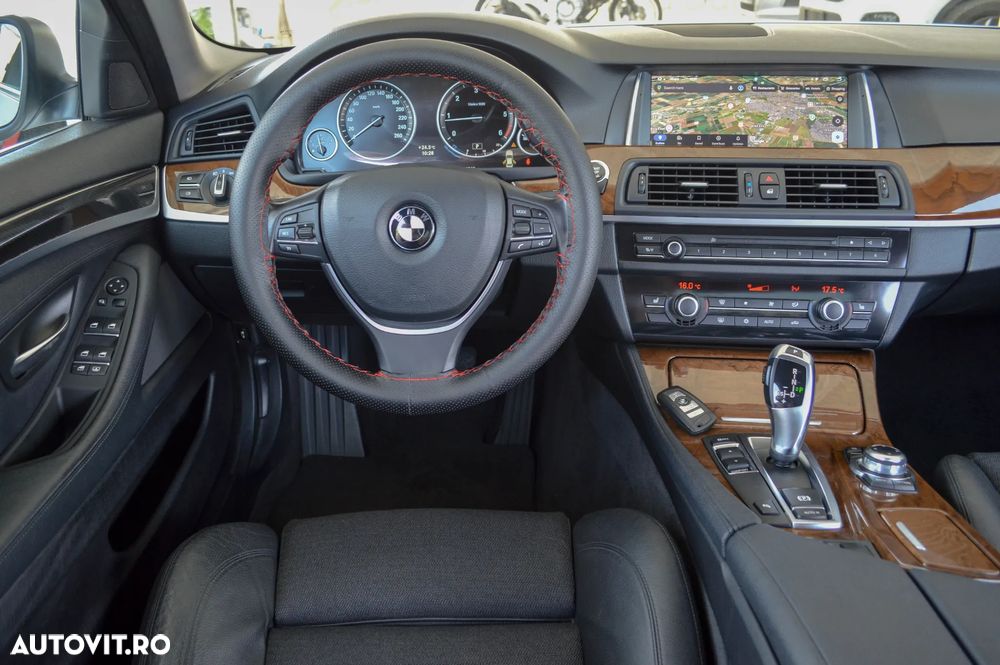 BMW Seria 5 520d Aut. BluePerformance - 32