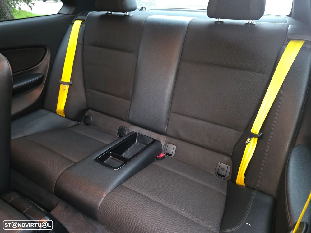 BMW 118 d M Sport - 13