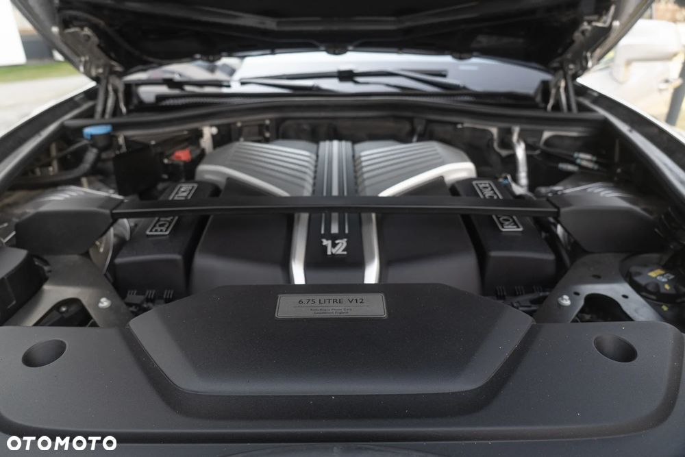 Rolls-Royce Phantom Standard - 28