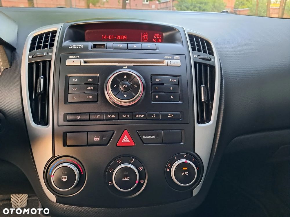 Kia Ceed 1.4 M - 14