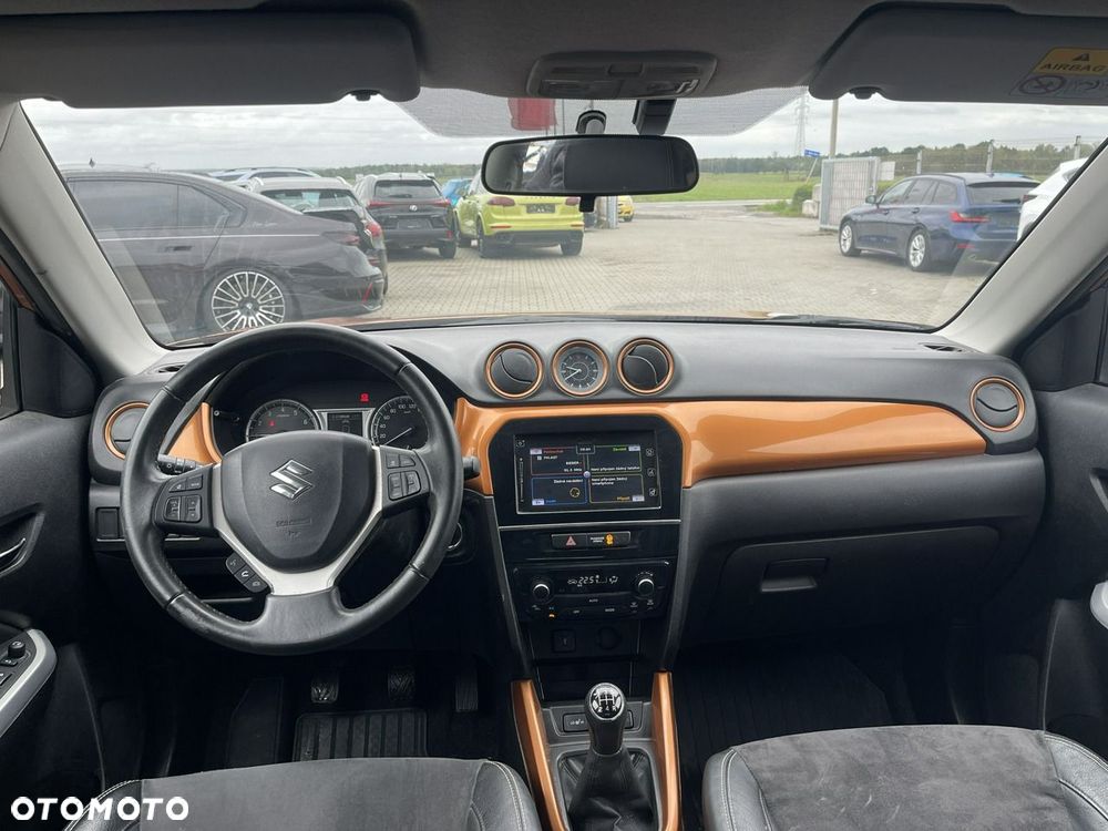 Suzuki Vitara 1.6 Premium 4WD - 8