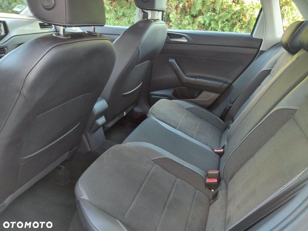 Volkswagen Polo - 16