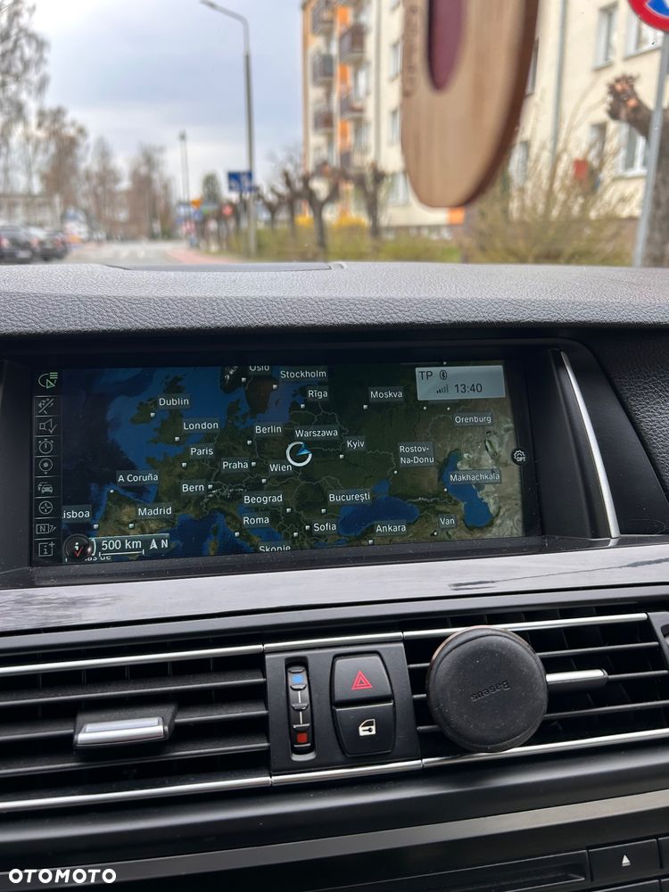 BMW Seria 5 530d xDrive Modern Line - 16