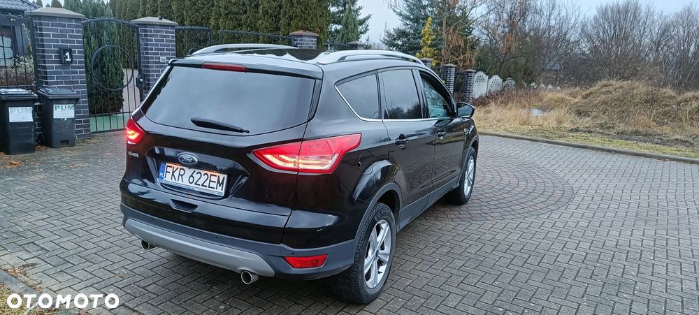 Ford Kuga 2.0 TDCi 4x4 Titanium - 2