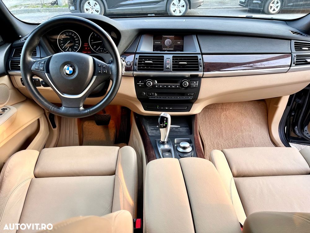 BMW X5 xDrive30d - 7