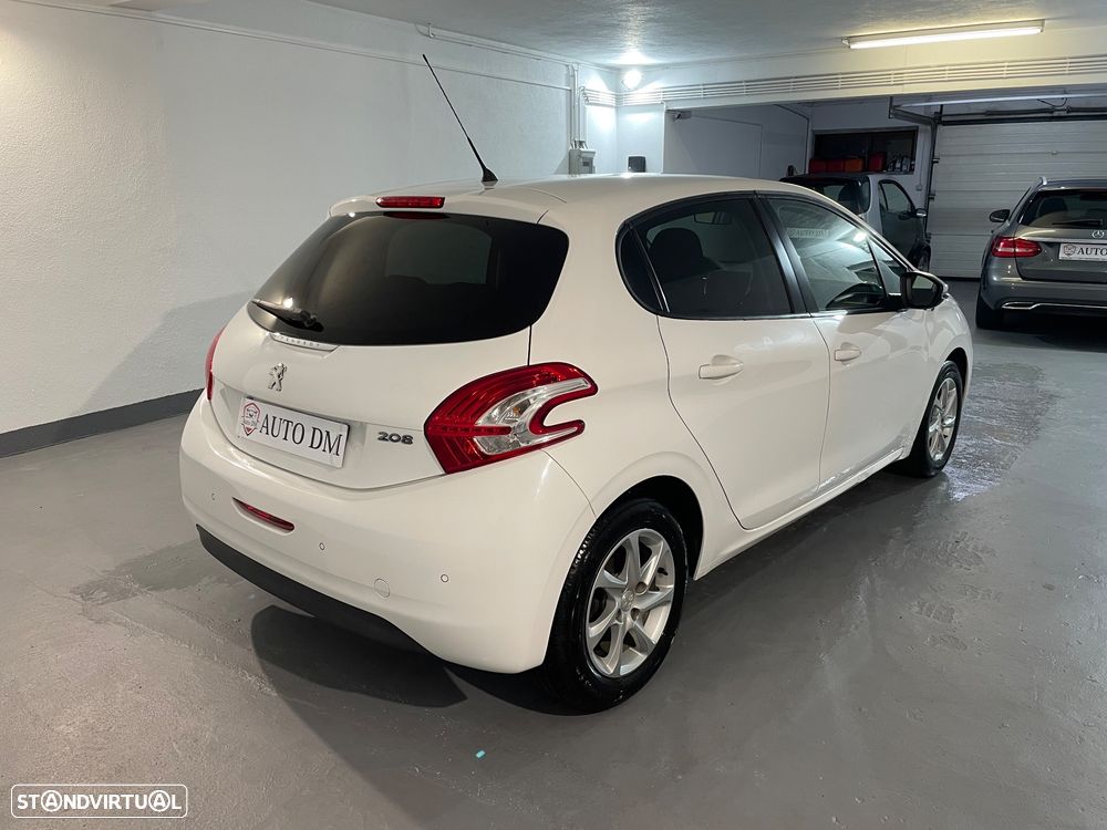 Peugeot 208 82 PureTech Style - 3