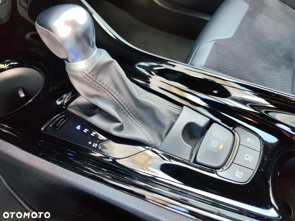 Toyota C-HR 1.8 Hybrid GPF Executive - 15