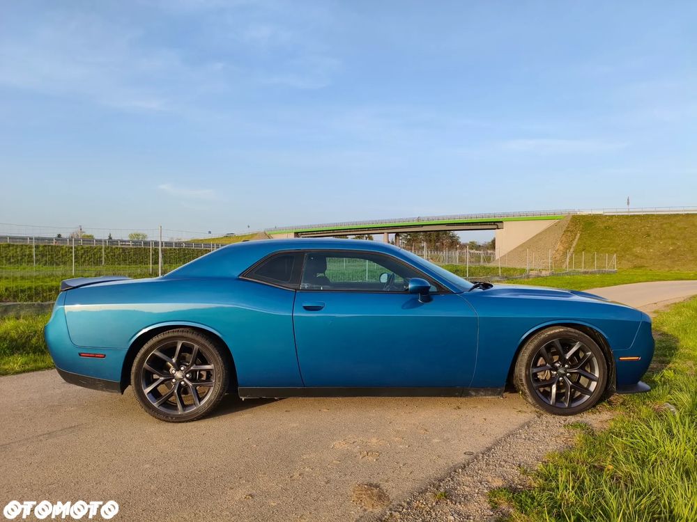Dodge Challenger - 6