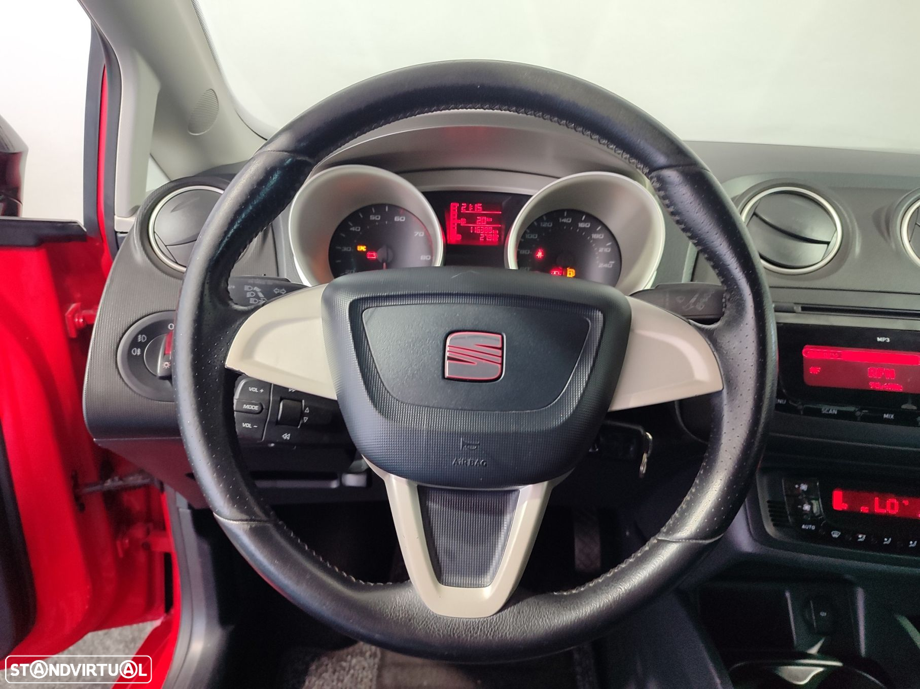 SEAT Ibiza - 16