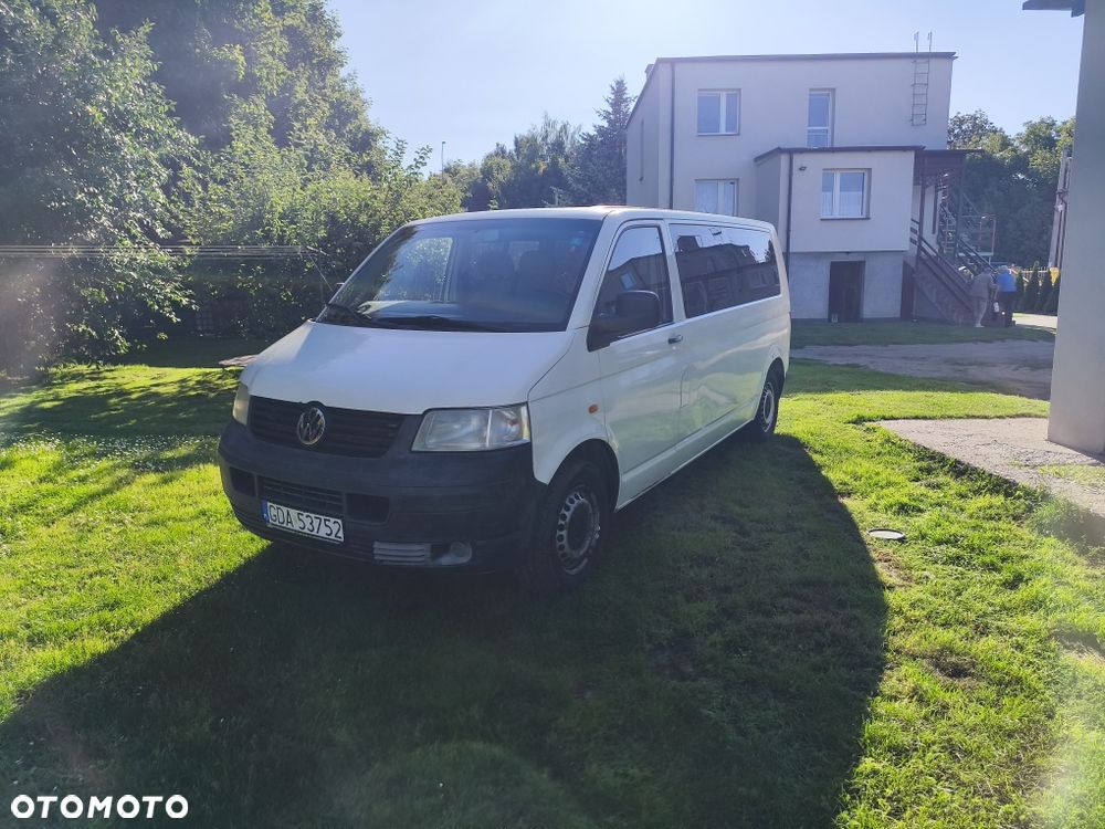 Volkswagen Transporter - 1