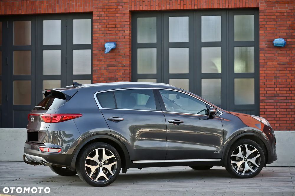 Kia Sportage 2,0 CRDI AWD GT Line - 17