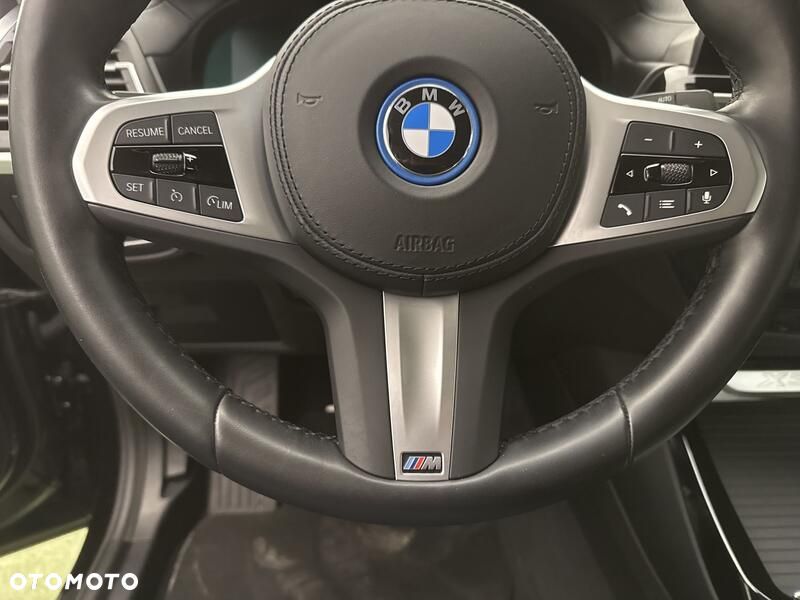 BMW X3 xDrive30e - 13