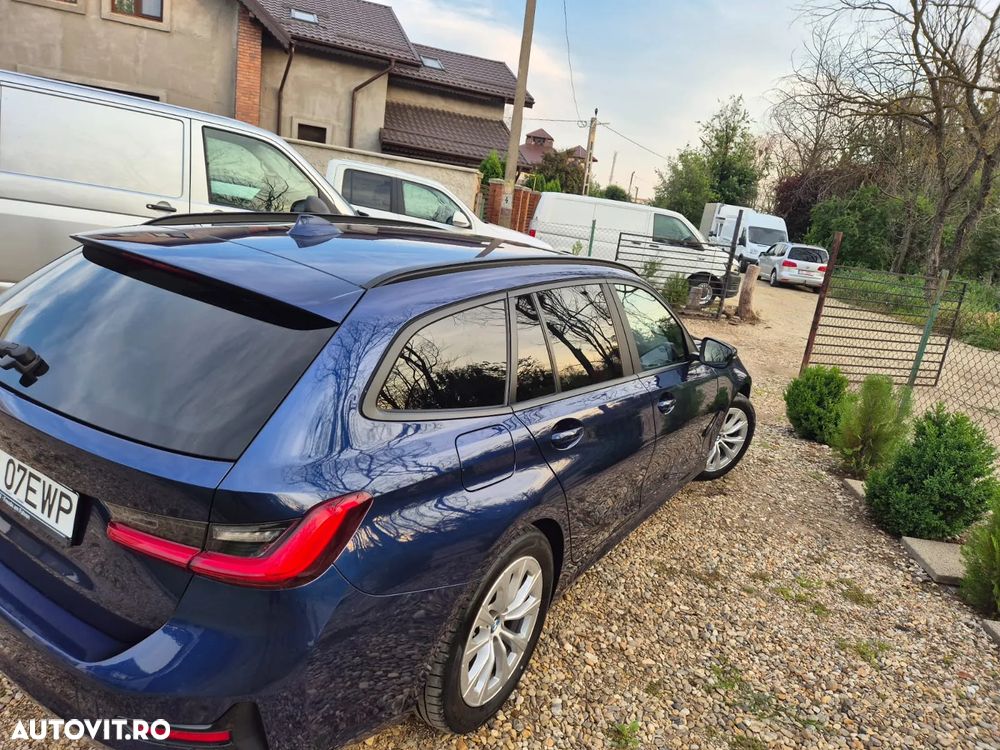 BMW Seria 3 320d Touring Aut. Advantage - 24