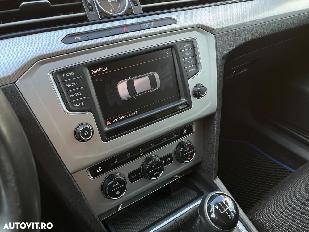 VOLKSWAGEN Passat 2015 — imagine 11