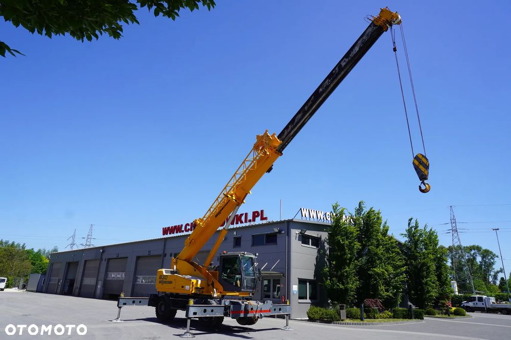 Sennebogen 630 Dźwig terenowo-szosowy / Zasięg 30 m / Udźwig 30 t / 4 szt - 16
