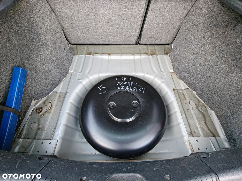 Ford Mondeo - 24