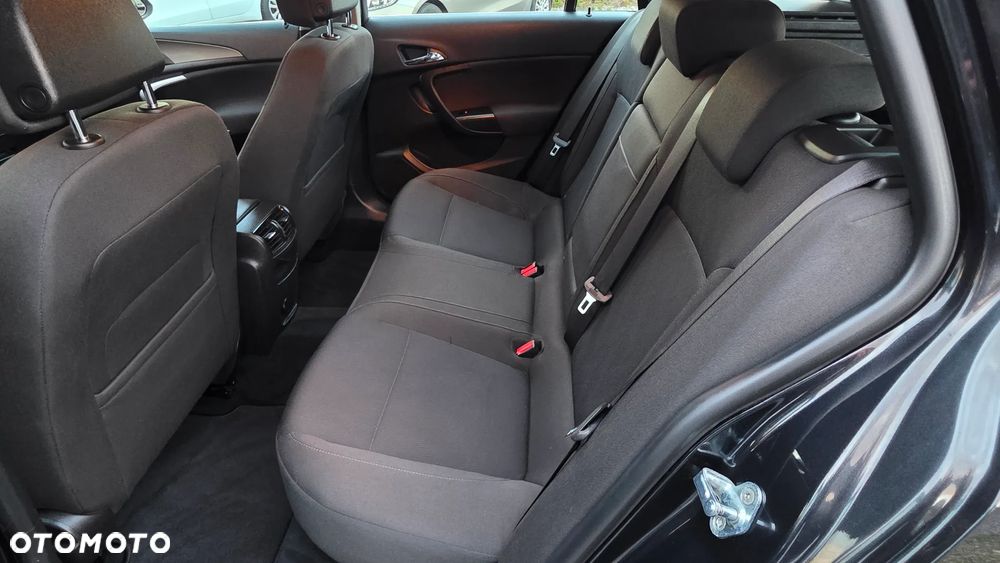 Opel Insignia 1.6 T Cosmo - 9