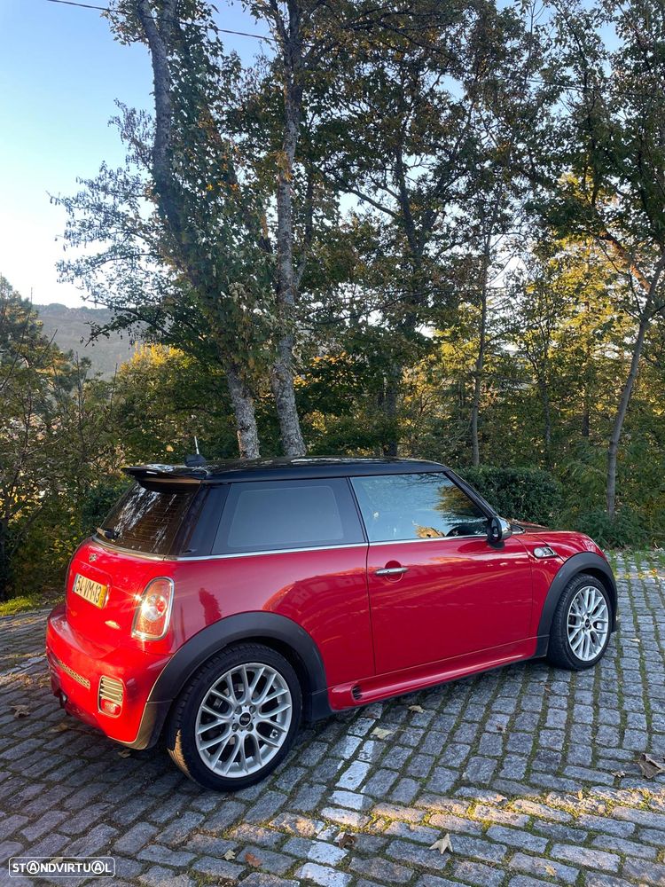MINI 3 Portas Cooper S - 2