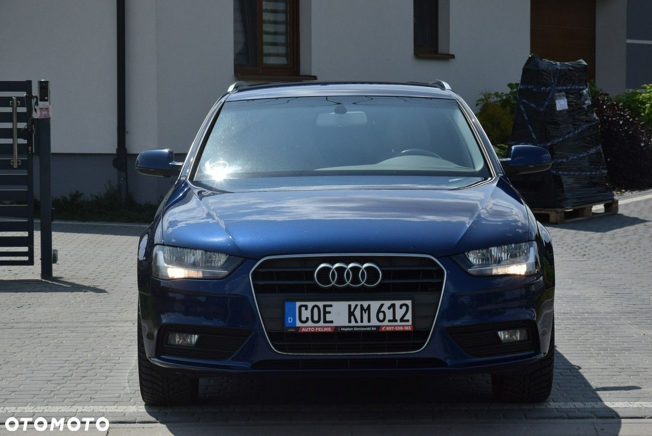Audi A4 Avant 2.0 TDI DPF Attraction - 2