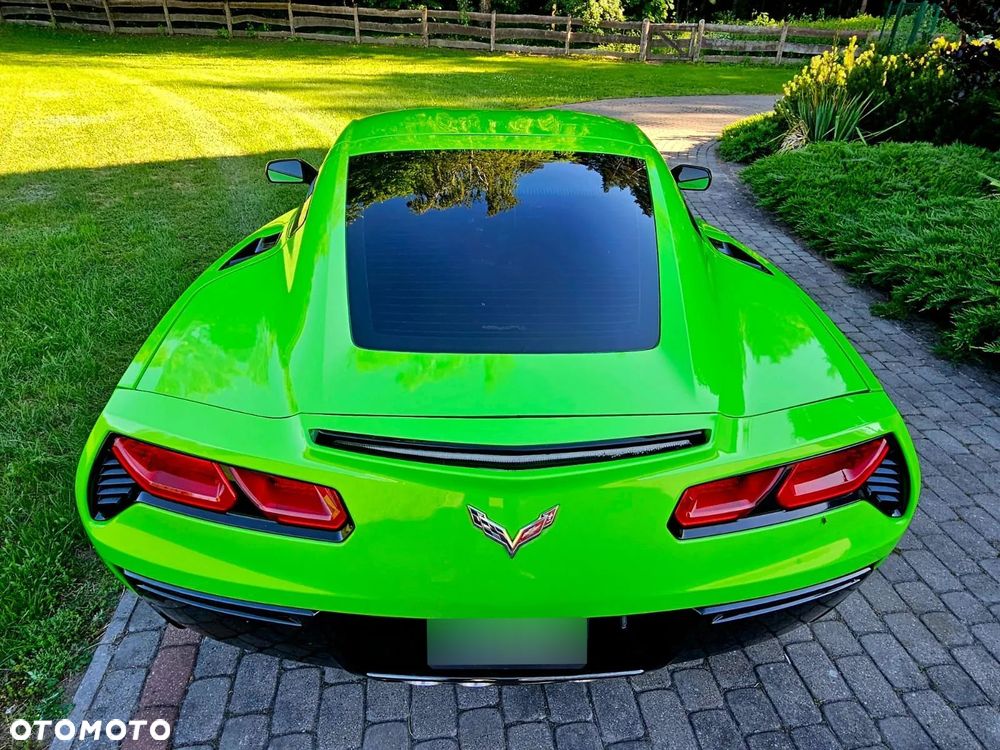 Chevrolet Corvette - 19