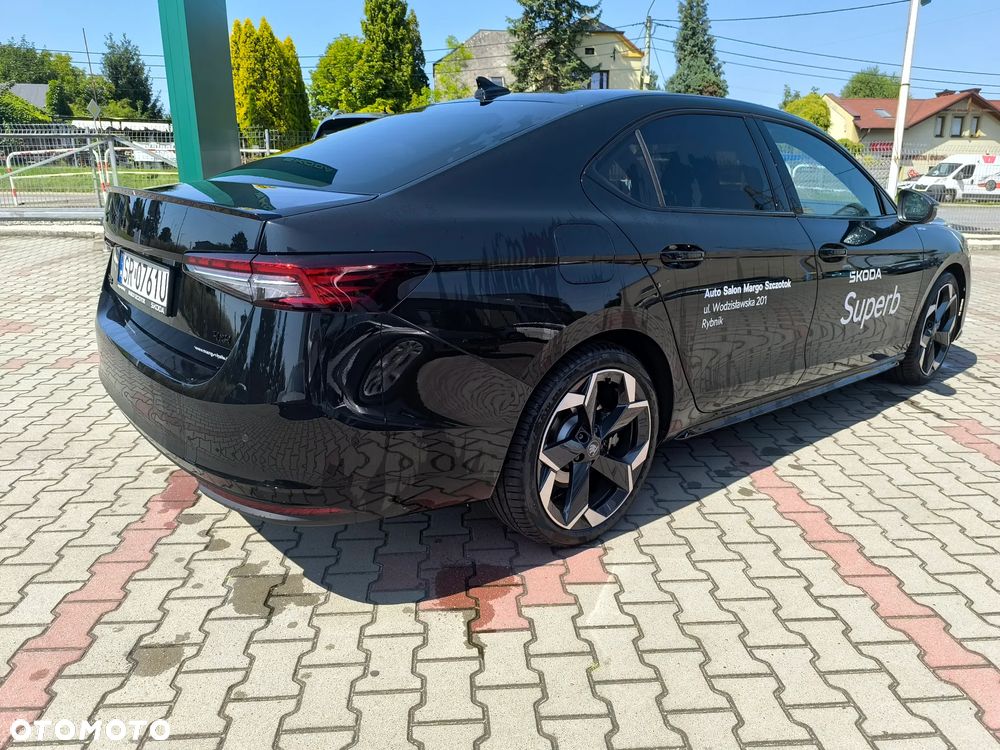 Skoda Superb 2.0 TSI 4x4 Sportline DSG - 5