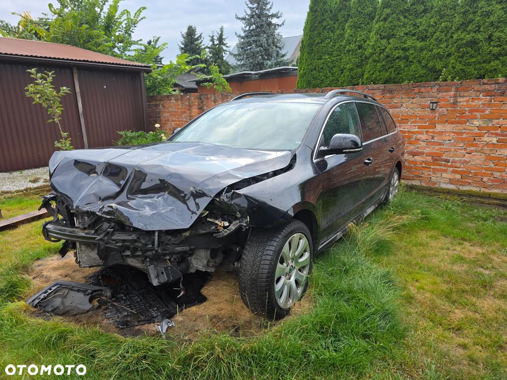 Skoda Superb 2.0 TDI Ambition - 1