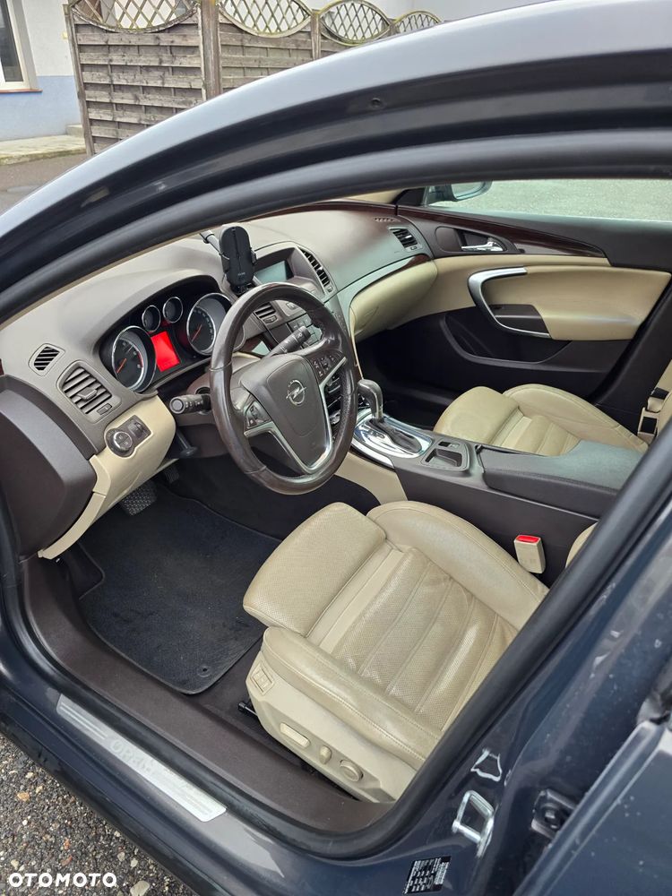 Opel Insignia - 9