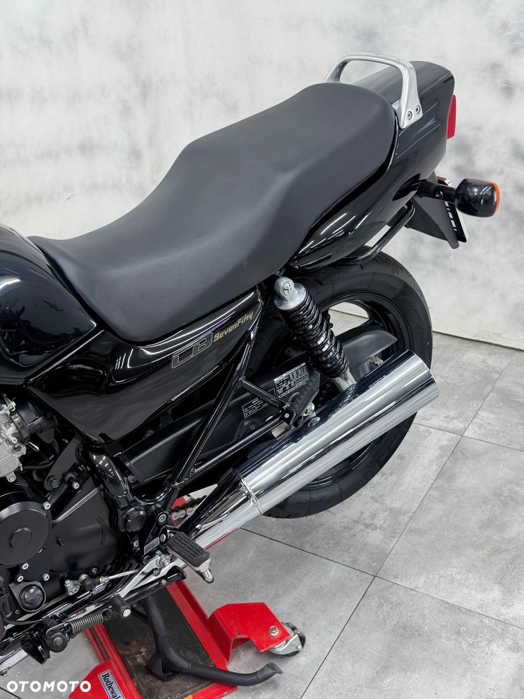 Honda CB - 30