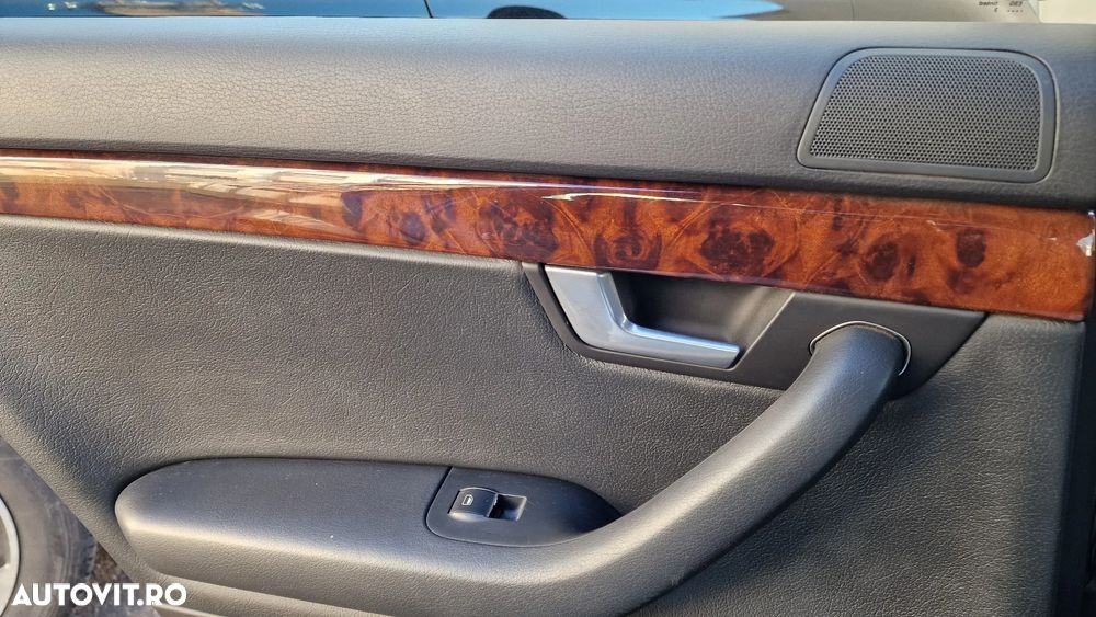 Audi A4 1.8 T quattro - 16