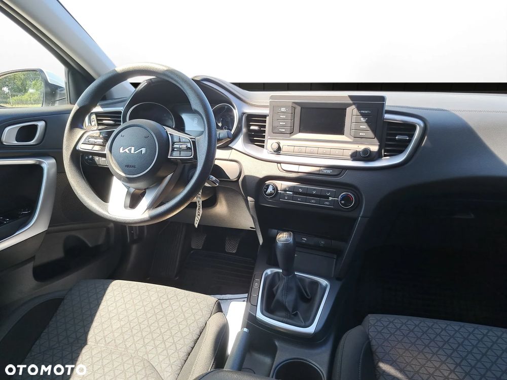 Kia Ceed 1.0 T-GDI M - 13