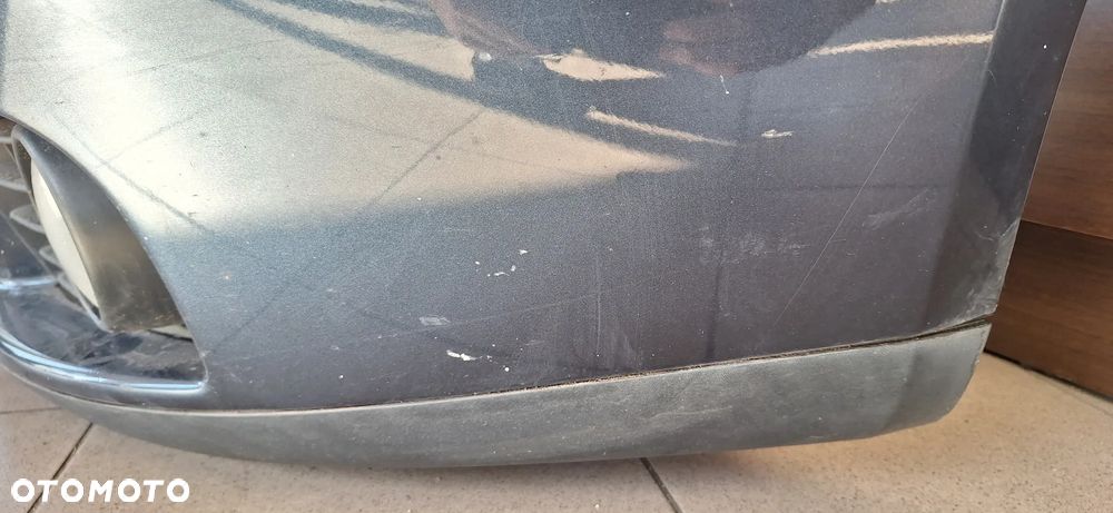 Volkswagen Golf V Zderzak Przód Przedni Kod Lakieru LC5F - 9