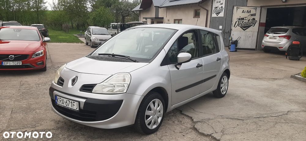 Renault Modus - 22