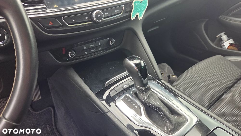 Opel Insignia - 13